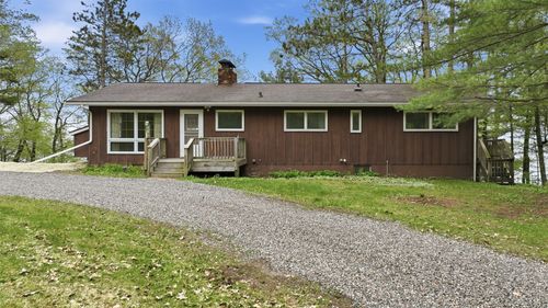 6092N West Shore Ln, Stone Lake, WI, 54876 | Card Image
