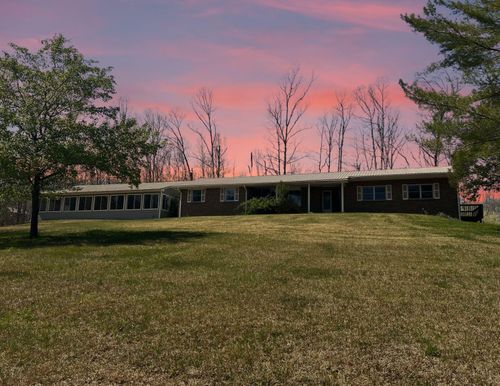 30 Dusty Rd, Morehead, KY, 40351-8247 | Card Image