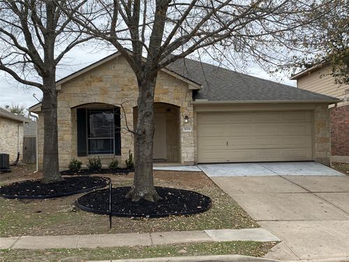 18704 Dry Pond Dr, Pflugerville, TX, 78660-5510 | Card Image