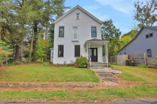 1015 Creek Locks Rd, Rosendale, NY, 12472-9751 | Card Image