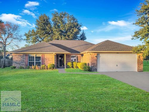 205 Bridgemont Way, Hinesville, GA, 31313-8301 | Card Image