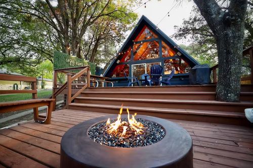 25404 Cove Dr, Spicewood, TX, 78669-1374 | Card Image