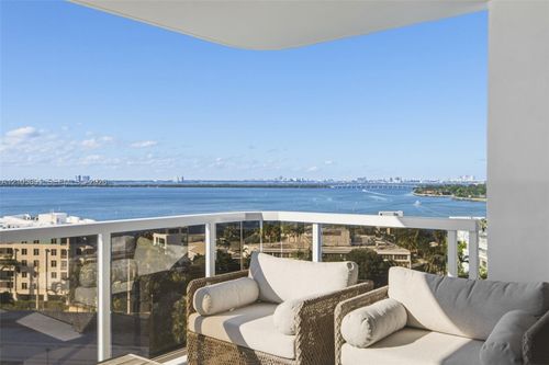 1215-9 Island Ave, Miami Beach, FL, 33139-1328 | Card Image