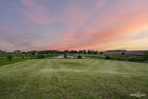 6368 Whitetail Ridge Ct, Yorkville, IL, 60560-3239 | Card Image