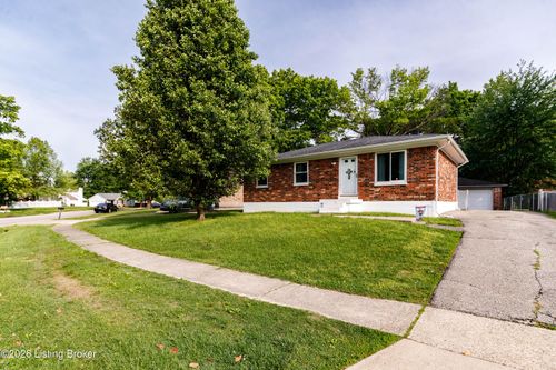 5904 Carmelwood Dr, Louisville, KY, 40229-2226 | Card Image