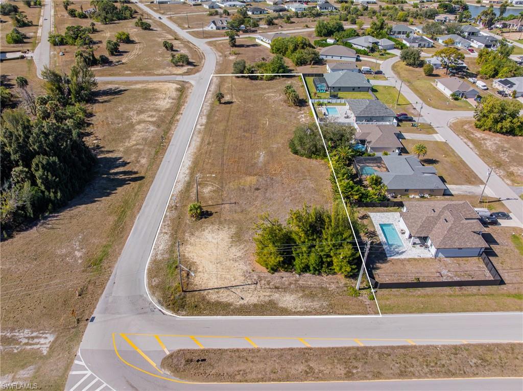 Land in CAPE CORAL 4