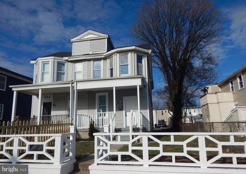 242 Riverview Ave, DUNDALK, MD, 21222-4214 | Card Image