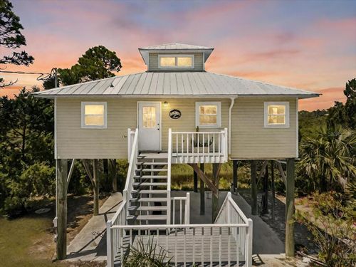 12450 E Point Road, Cedar Key, FL, 32625 | Card Image