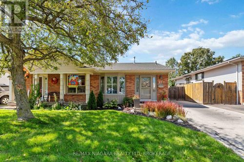 41 Fox Trail Drive, St. Catharines (Rykert/Vansickle), ON, L2S3T7 | Card Image