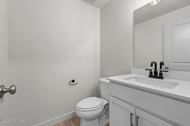 1804 N 180 E, Condo with 2 bedrooms, 3 bathrooms and null parking in Heber City UT | Image 7