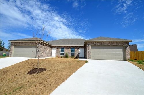 311 Copper Oaks Dr, Centerton, AR, 72719-9787 | Card Image