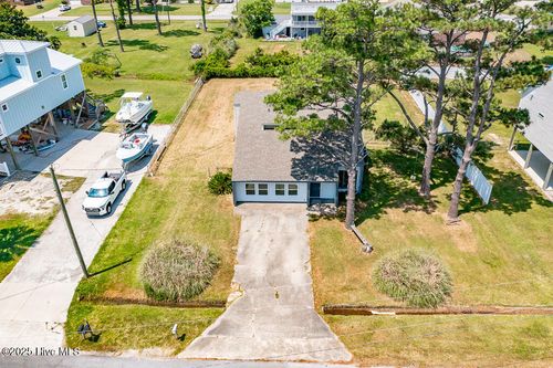 506 Perkins Rd, Beaufort, NC, 28516-7870 | Card Image