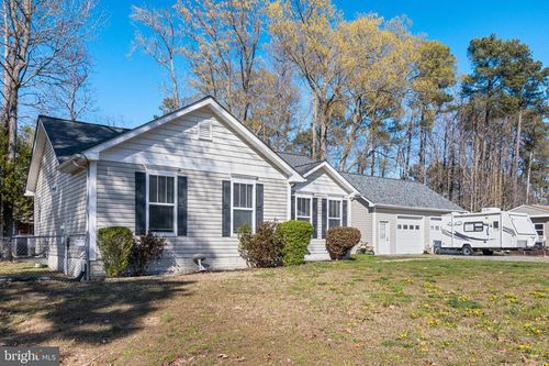 140 Greenway Dr, COLONIAL BEACH, VA, 22443-4136 | Card Image