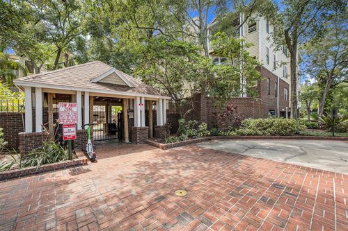 301-1000 W Horatio St, TAMPA, FL, 33606-2664 | Card Image