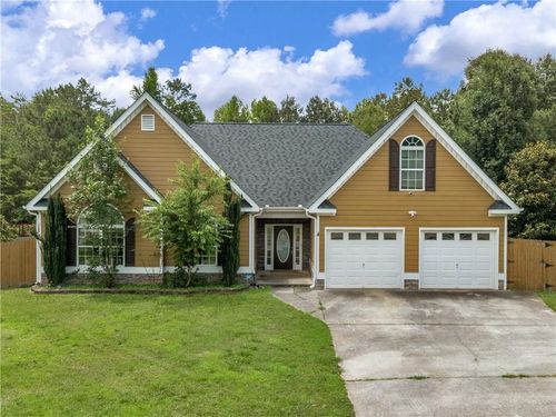 555 Huntington Trl, Temple, GA, 30179-6535 | Card Image