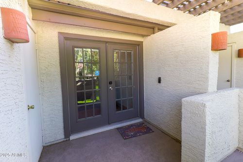 2033-2333 E Southern Ave, Tempe, AZ, 85282-7638 | Card Image