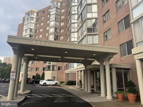 apt-702-3200 N Leisure World Blvd, SILVER SPRING, MD, 20906-7619 | Card Image