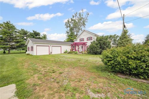 9097 Custar Rd, Custar, OH, 43511-9717 | Card Image