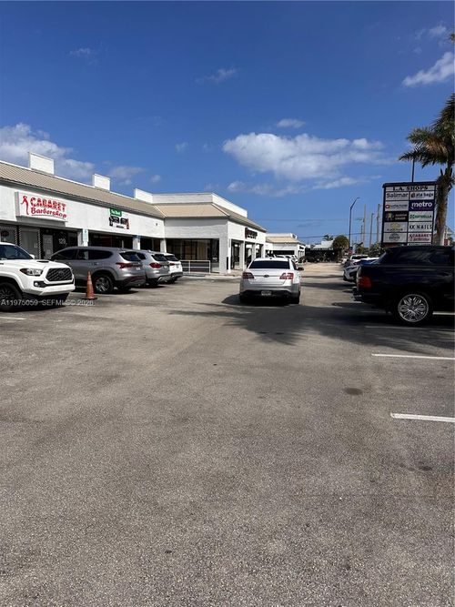 119-119 E Oakland Park Blvd, Oakland Park, FL, 33334-1153 | Card Image