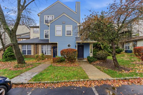 3242 Cypress Ct, MONMOUTH JUNCTION, NJ, 08852-2107 | Card Image