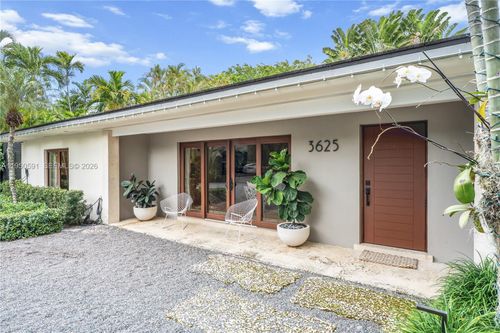 3625 Battersea Rd, Coconut Grove, FL, 33133-6804 | Card Image