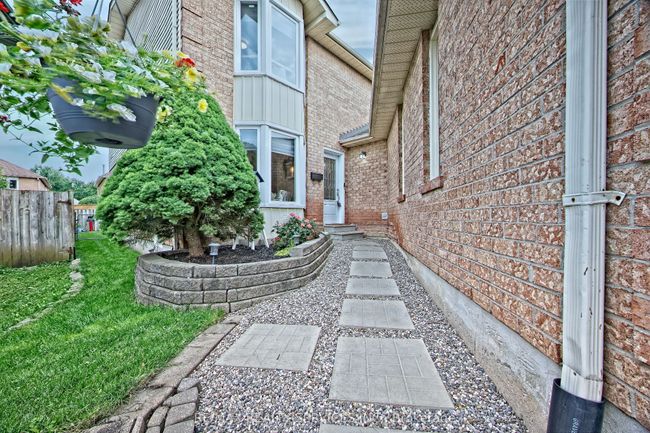 26 Scribner Crt, House other with 4 bedrooms, 3 bathrooms and 4 parking in Brampton ON | Image 38