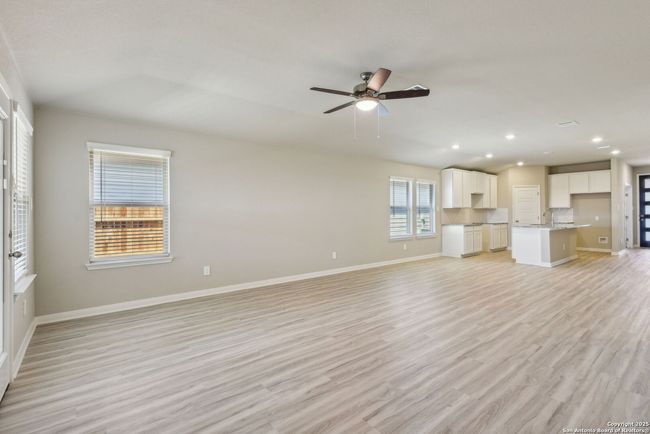 9626 Grand Via Blvd, House other with 3 bedrooms, 2 bathrooms and null parking in Converse TX | Image 9