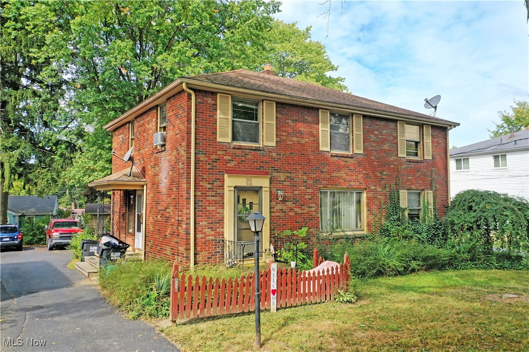 Allen Dr, Youngstown, OH 44512