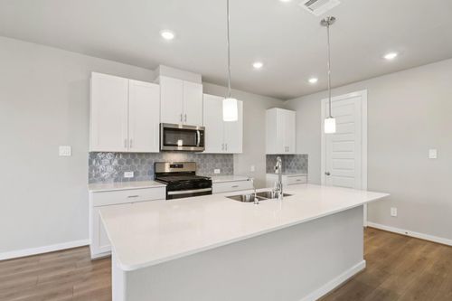 1122 Cedar St, Fresno, TX, 77545 | Card Image