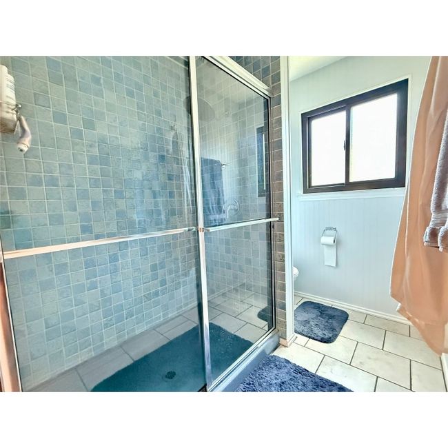 Walk-In Shower in Primary Bath! | Image 39