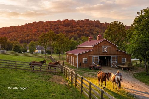 402 Cortner Hollow Rd, Petersburg, TN, 37144-8539 | Card Image