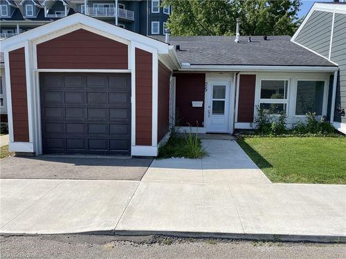 25 Jaczenko Terr, Hamilton, ON, L9B1T8 | Card Image