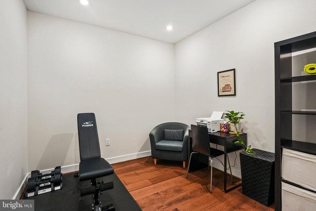 APT-104C - 1811 14 Th St N, Condo with 2 bedrooms, 3 bathrooms and null parking in ARLINGTON VA | Image 18