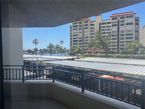 208-690 Island Way, CLEARWATER, FL, 33767-1926 | Card Image
