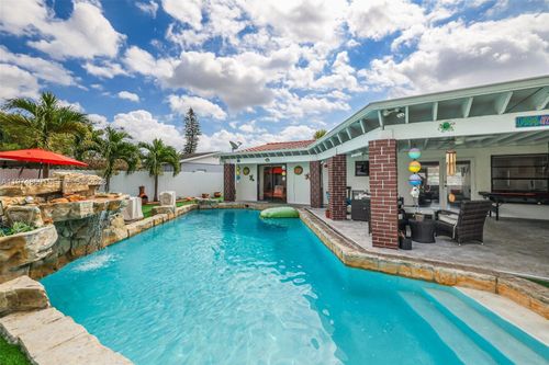 11751 Sw 30th St, Miami, FL, 33175-2302 | Card Image
