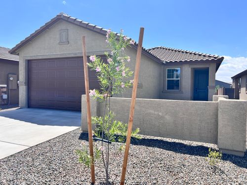 12572 N Krista Ave, Marana, AZ, 85653-1396 | Card Image