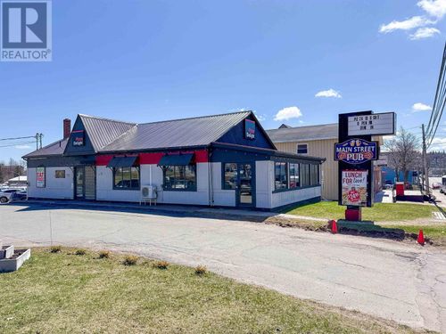 528 Main St, Montague, PE, C0A1R0 | Card Image