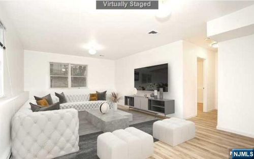 2052 Hoefleys Ln, Fort Lee, NJ, 07024-2942 | Card Image