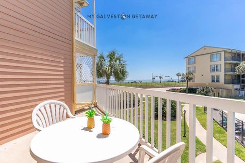 6105-6300 Seawall Blvd, Galveston, TX, 77551-2219 | Card Image