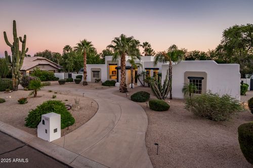 4841 W Avenida Del Rey, Phoenix, AZ, 85083-2204 | Card Image