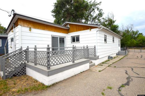 73 N 5 Th Avenue, Mills, WY, 82604 | Card Image