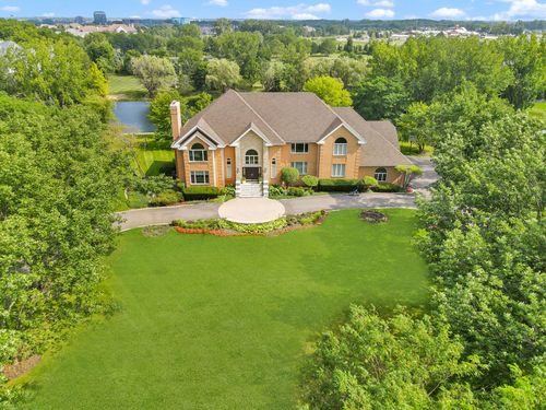 5 S Meadow Ct, South Barrington, IL, 60010-9554 | Card Image