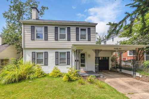 22 Edgewood Ct, Decatur, IL, 62522-1860 | Card Image