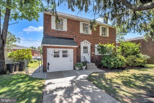 9505 Hilspach St, PHILADELPHIA, PA, 19115-3918 | Card Image