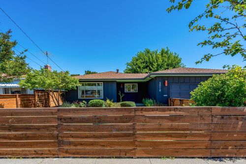 3018 Stadium Avenue, Napa, CA, 94558 | Card Image