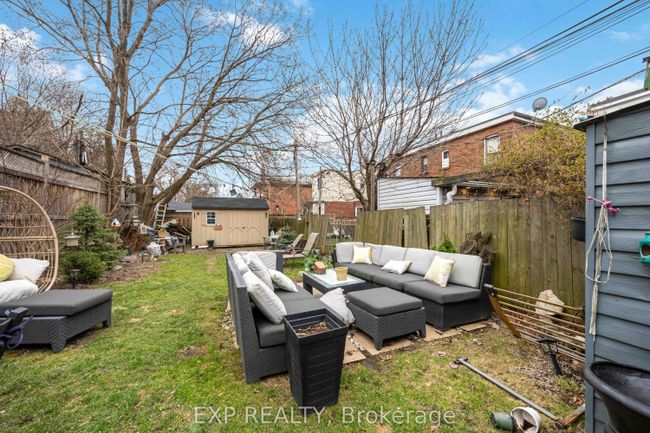 39 Rowntree Ave, House other with 2 bedrooms, 1 bathrooms and 1 parking in Toronto ON | Image 21