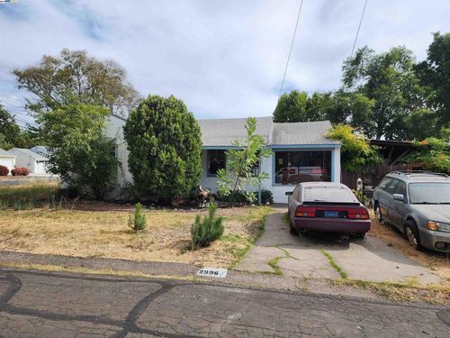 2996 Prospect St, Concord, CA, 94518-1025 | Card Image