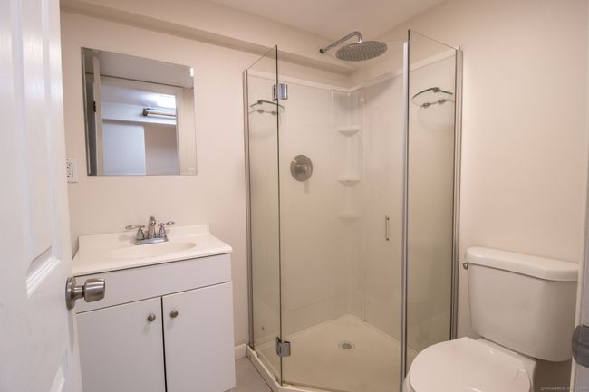 107 Travis Dr, House other with 3 bedrooms, 1 bathrooms and null parking in Bridgeport CT | Image 12