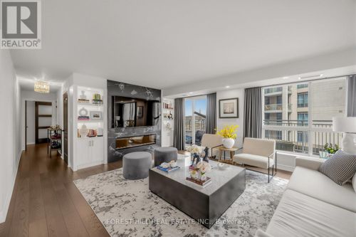 802-2111 Lake Shore Blvd W, Toronto, ON, M8V4B2 | Card Image