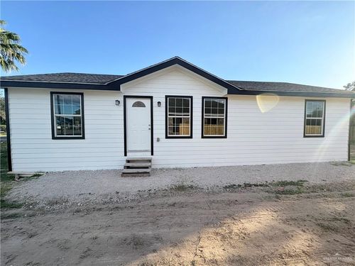 523 N 12th St, Donna, TX, 78537-2809 | Card Image